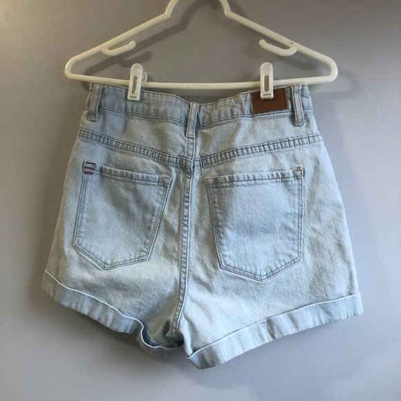 BDG Foxy Jean Short - Picture 8 of 11